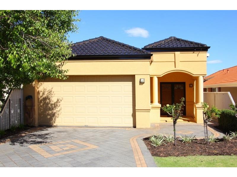 63 Conochie Crescent, Manning WA 6152