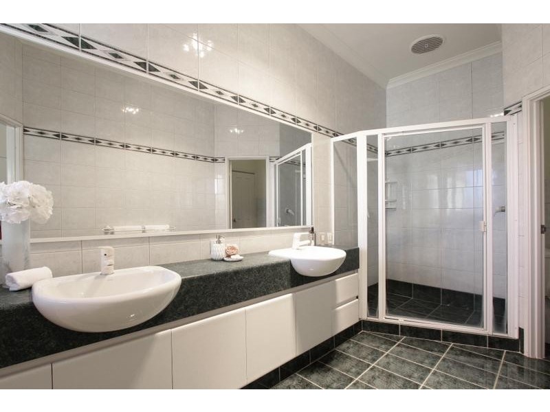 63 Conochie Crescent, Manning WA 6152