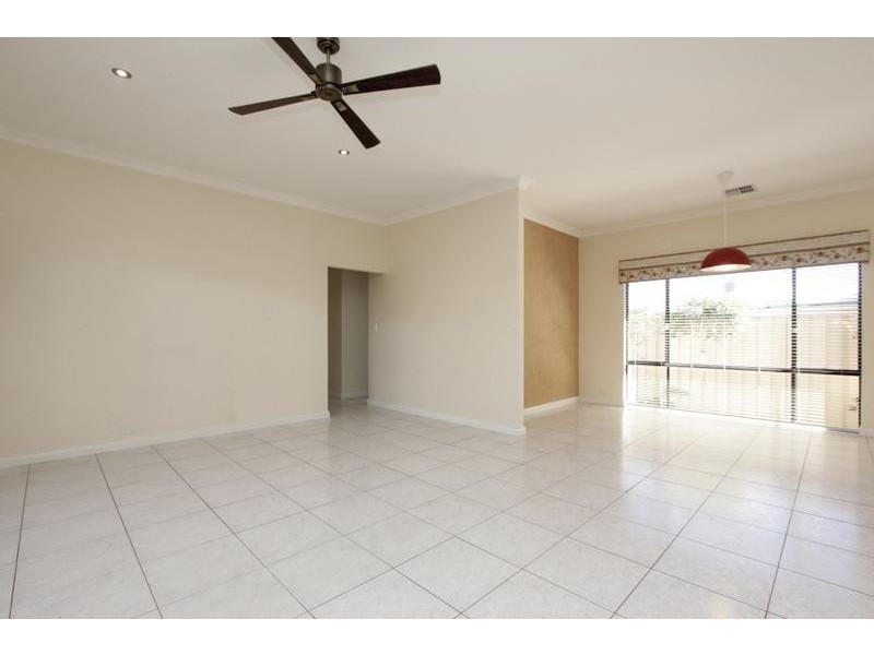 63 Conochie Crescent, Manning WA 6152