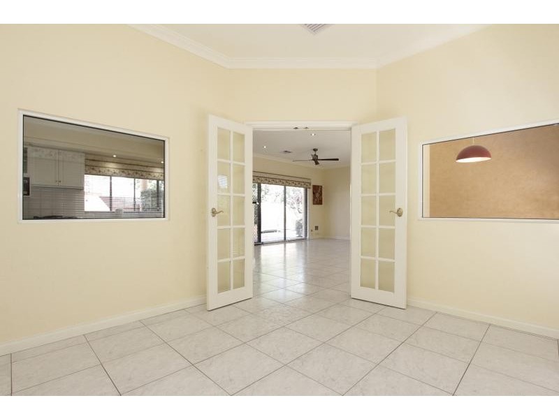 63 Conochie Crescent, Manning WA 6152