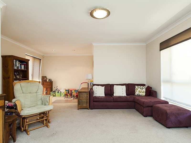 34A Moolyeen Road, Mount Pleasant WA 6153