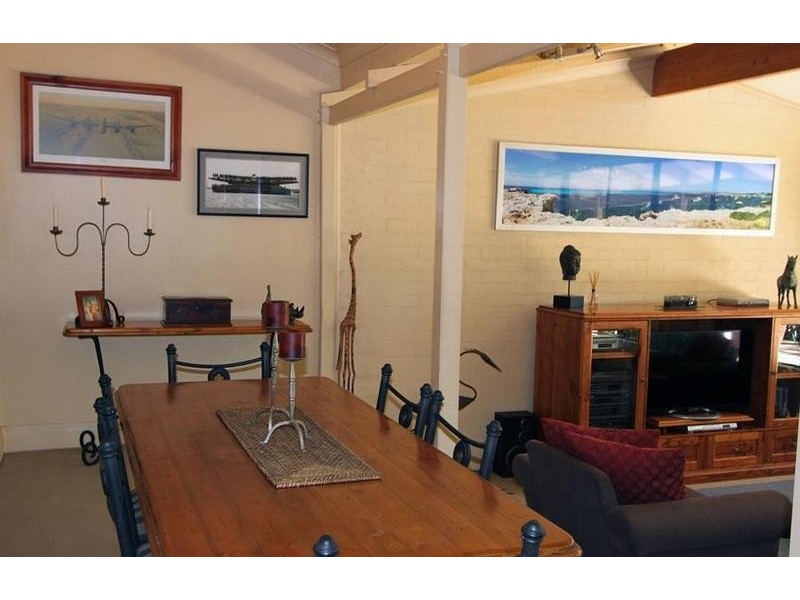 31 Fourth Avenue, Kensington WA 6151