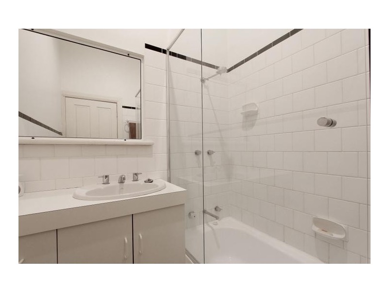 31 Fourth Avenue, Kensington WA 6151