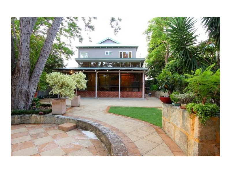 31 Fourth Avenue, Kensington WA 6151