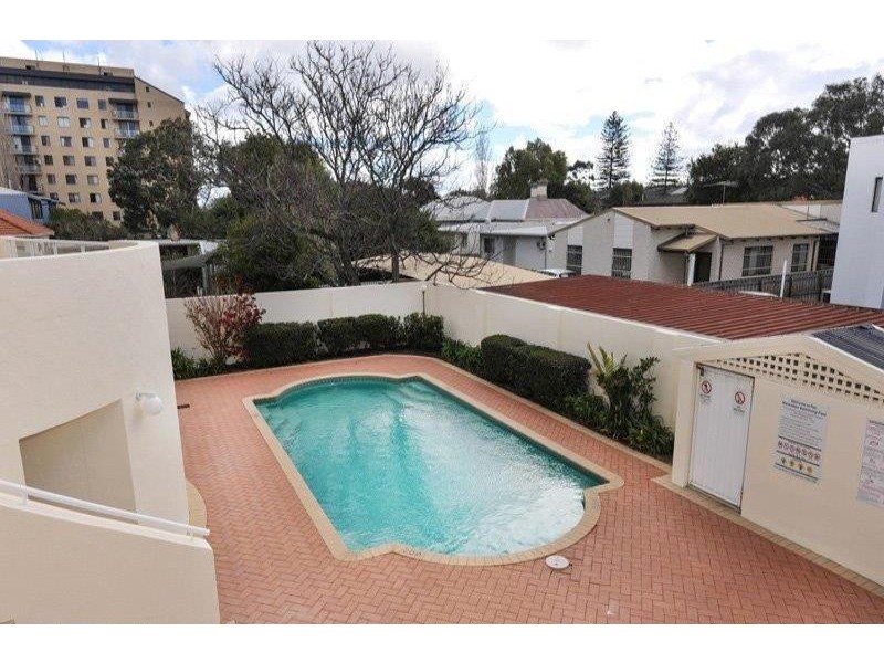 2/17 Hardy Street, South Perth WA 6151