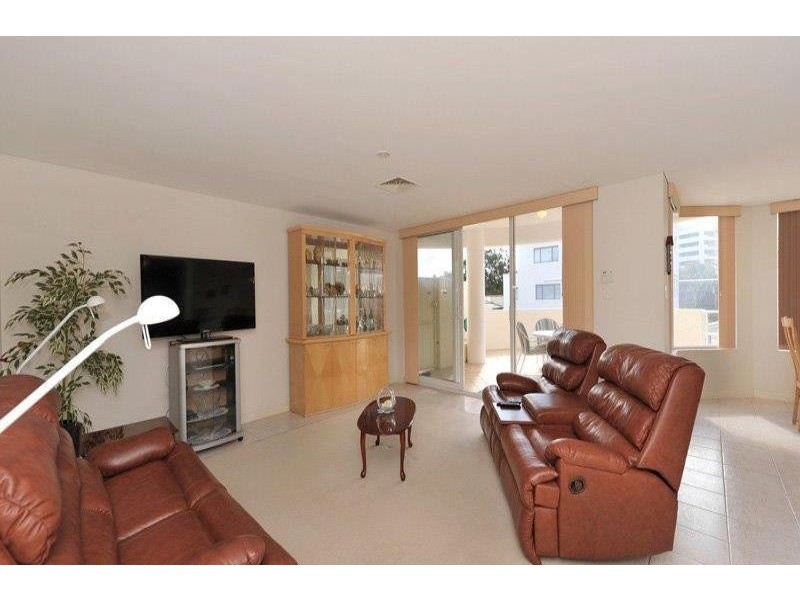 2/17 Hardy Street, South Perth WA 6151