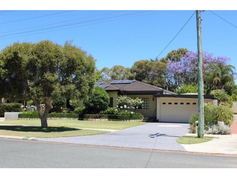 51 Hobbs Avenue, Como WA 6152