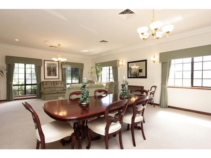 51 Hobbs Avenue, Como WA 6152