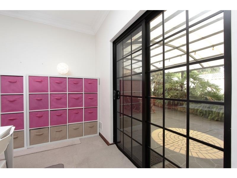 51 Hobbs Avenue, Como WA 6152