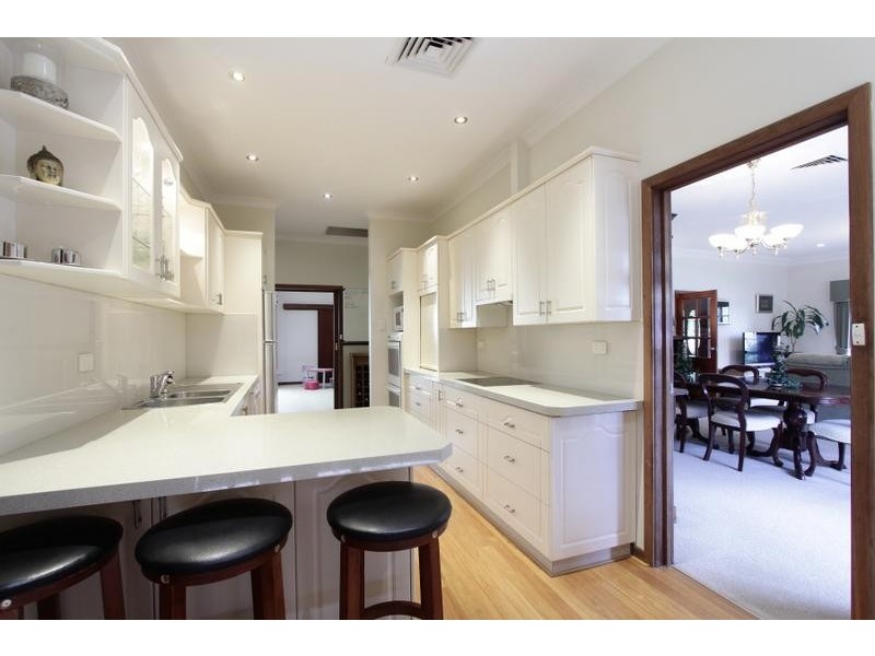 51 Hobbs Avenue, Como WA 6152