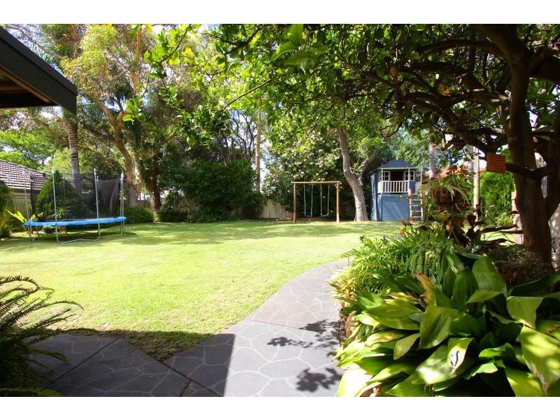 51 Hobbs Avenue, Como WA 6152