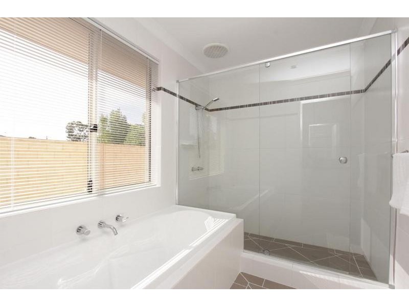 39 Zenith Street, Shelley WA 6148