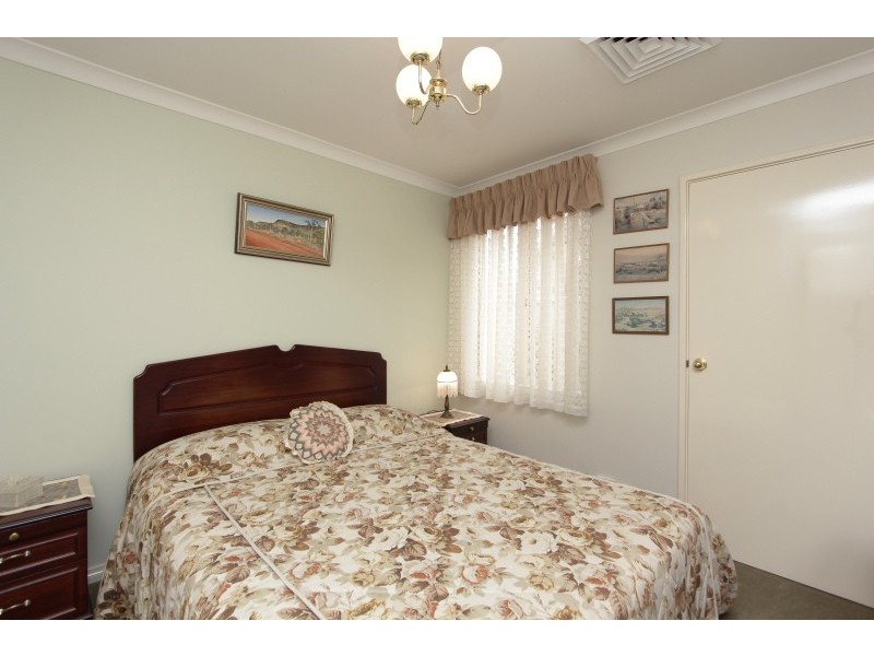 2/71 Henley Street, Manning WA 6152