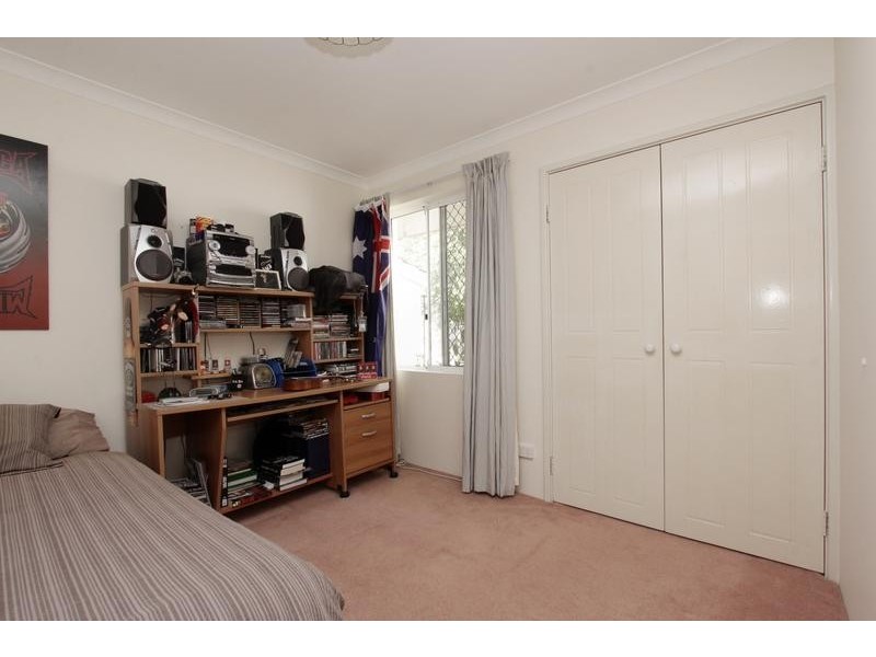 2/37 Robert Street, Como WA 6152