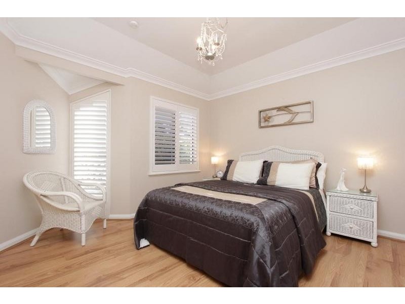 2/104 Labouchere Road, South Perth WA 6151