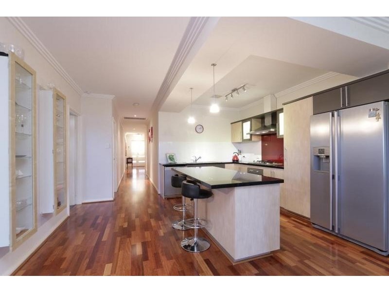 30 Huntingdon Street, East Victoria Park WA 6101