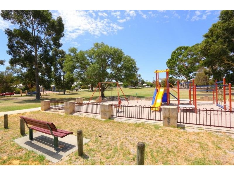 30 Huntingdon Street, East Victoria Park WA 6101