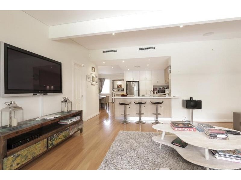 5 Darlot Crescent, South Perth WA 6151