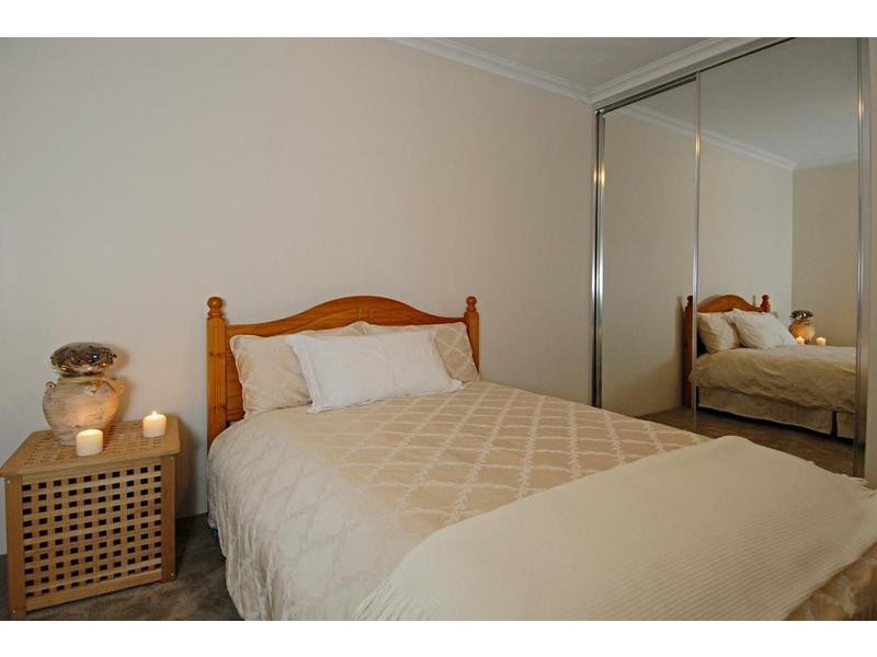 54 Canavan Crescent, Manning WA 6152