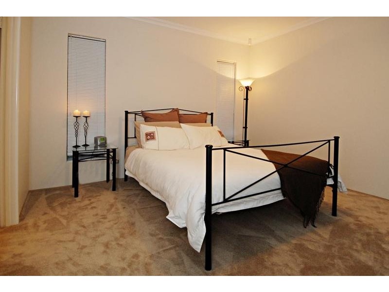 54 Canavan Crescent, Manning WA 6152