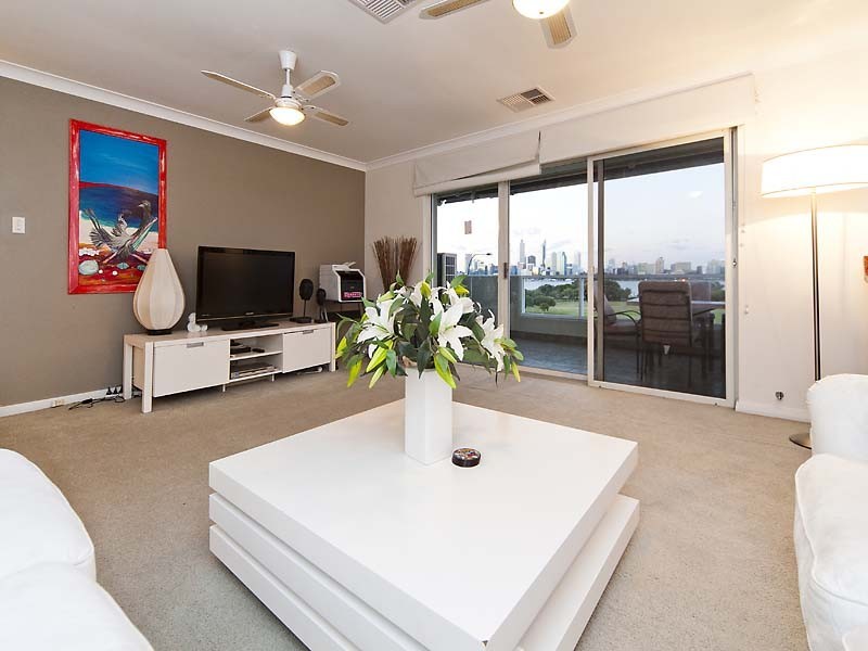 15/219 Mill Point Road, South Perth WA 6151