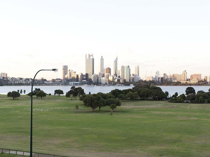15/219 Mill Point Road, South Perth WA 6151