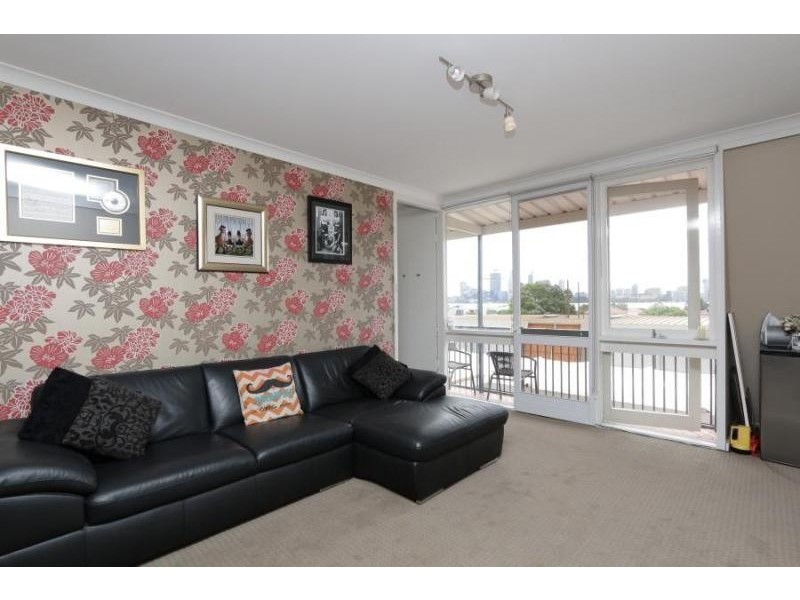 2/31 Coode Street, South Perth WA 6151
