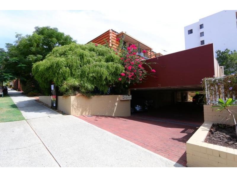 2/31 Coode Street, South Perth WA 6151
