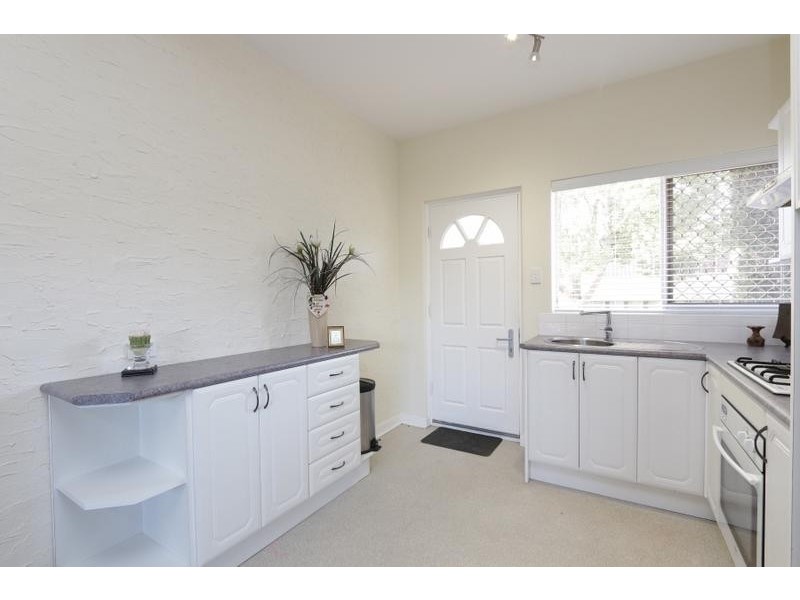 9/57 Park Street, Como WA 6152