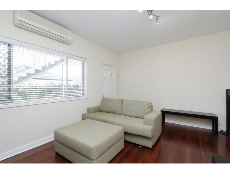 9/57 Park Street, Como WA 6152