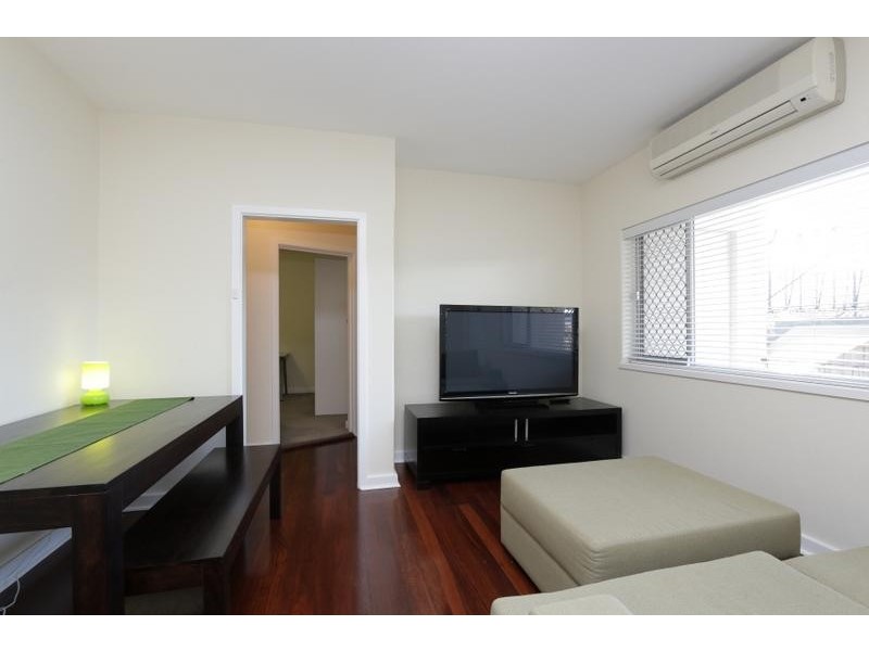 9/57 Park Street, Como WA 6152