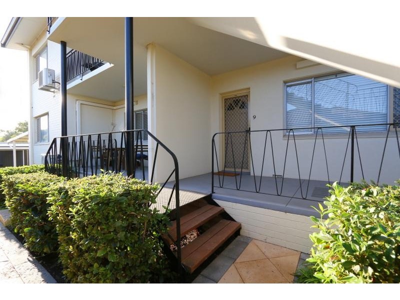 9/57 Park Street, Como WA 6152