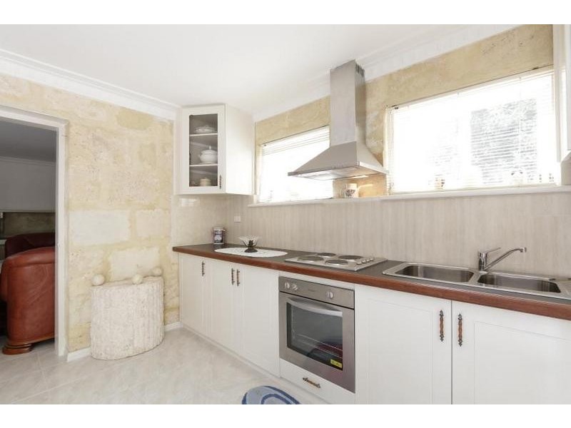 43 Monash Avenue, Como WA 6152