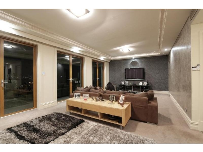 8B/73 Mill Point Road, South Perth WA 6151