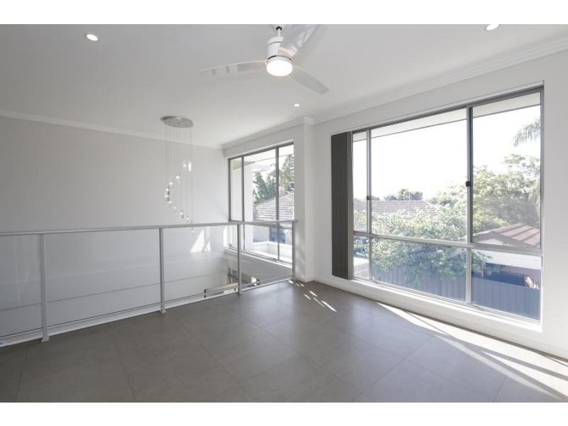 118A Mary Street, Como WA 6152