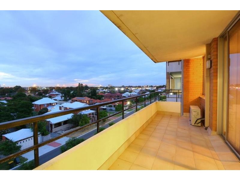 42/48 McMaster, Victoria Park WA 6100