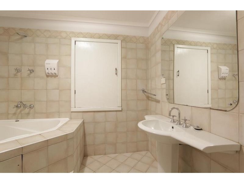 42/48 McMaster, Victoria Park WA 6100