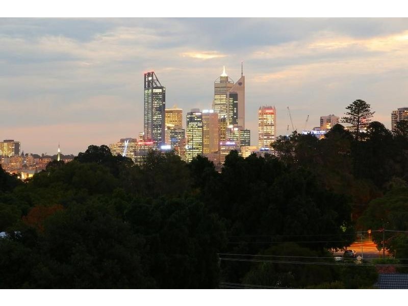 42/48 McMaster, Victoria Park WA 6100