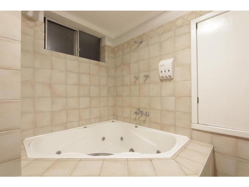 42/48 McMaster, Victoria Park WA 6100