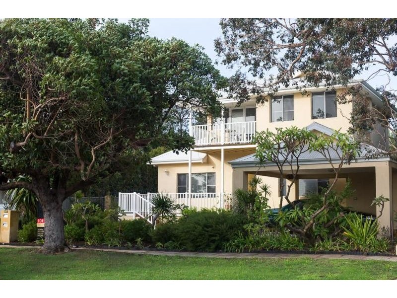 138 Lockhart Street, Como WA 6152