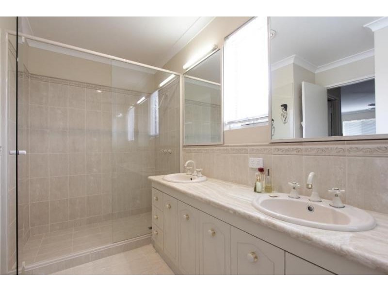 138 Lockhart Street, Como WA 6152