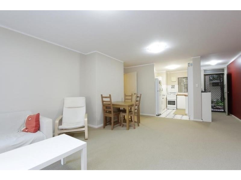 9/39 Hurlingham Road, South Perth WA 6151