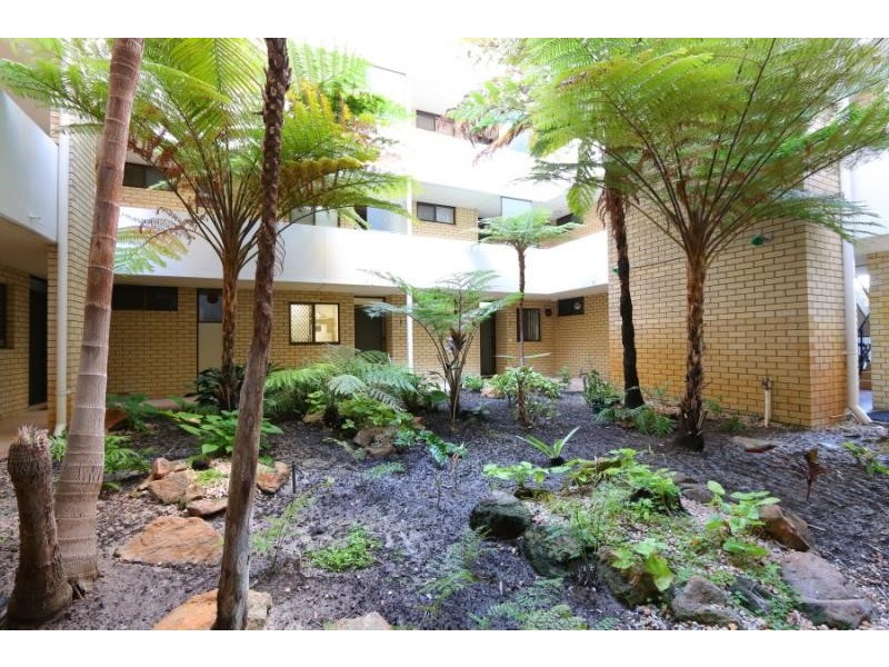 9/39 Hurlingham Road, South Perth WA 6151