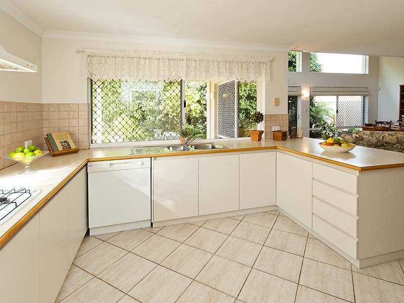 2/44 Lockhart Street, Como WA 6152