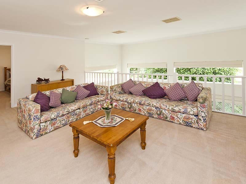 2/44 Lockhart Street, Como WA 6152