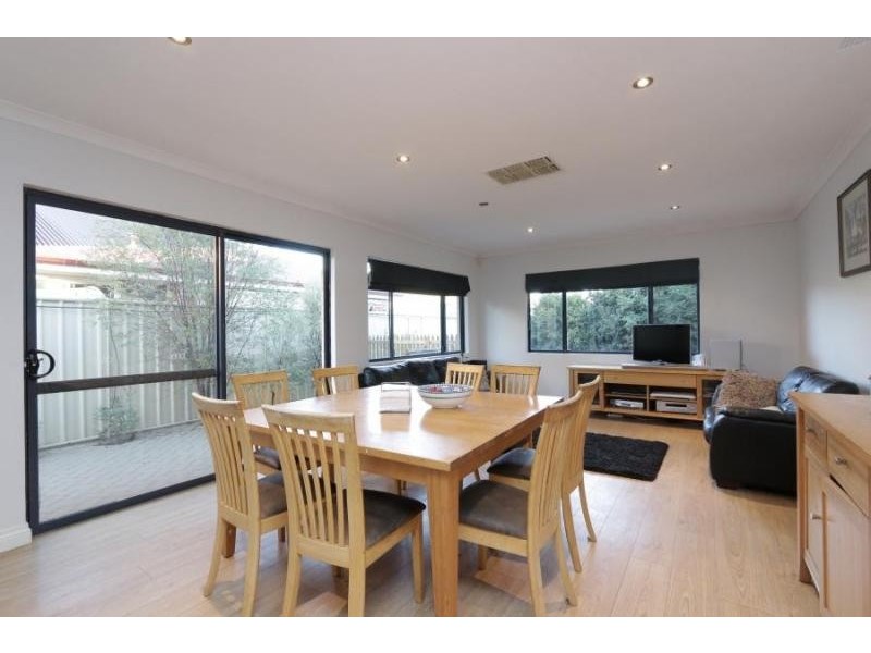 13 Mofflyn Circle, East Victoria Park WA 6101