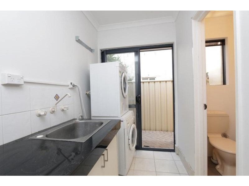 13 Mofflyn Circle, East Victoria Park WA 6101