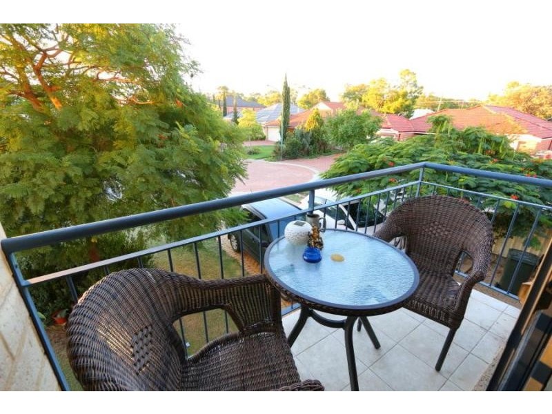 13 Mofflyn Circle, East Victoria Park WA 6101