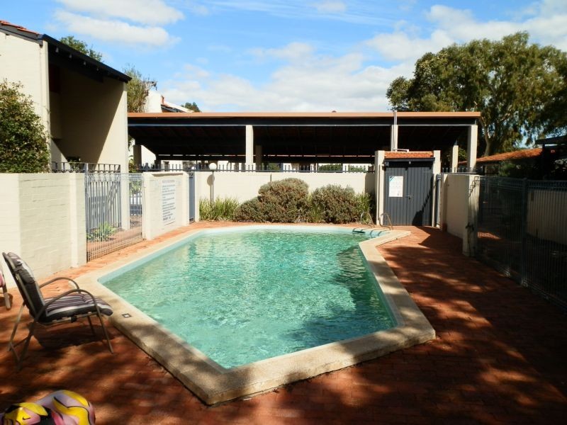 5/4 Manning Terrace, South Perth WA 6151