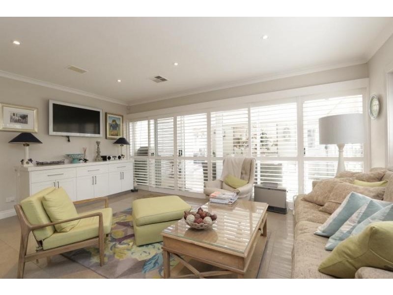 1 Fortune Street, South Perth WA 6151